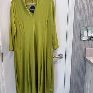 Alembika Lime V-Neck Maxi Dress